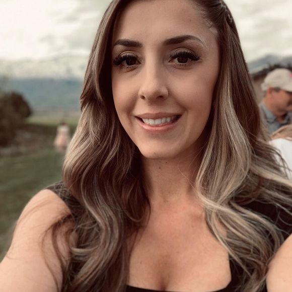 Meet your Posher, Stacey - Picture 1 of 1